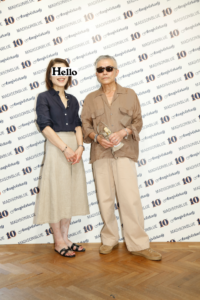 マディソンブルーの10周年記念イベントで妻と一緒の写真