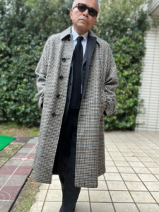 single_raglan_coat_from_anatomica