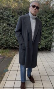 Sporty style with Polo coat